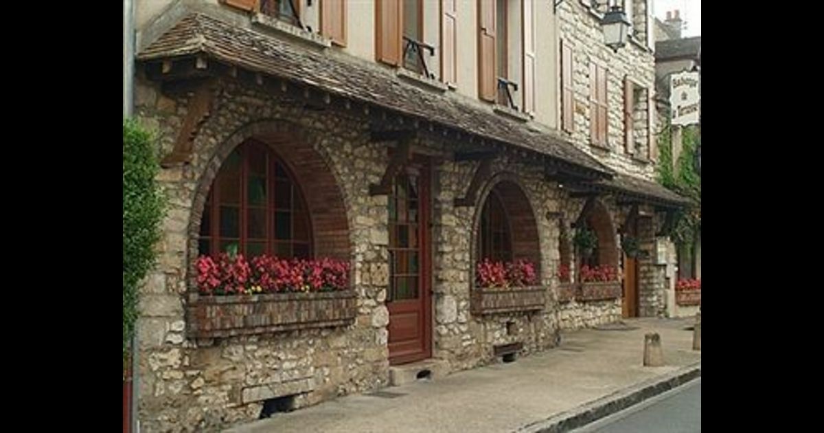Auberge De La Terrasse Moret-sur-Loing Exteriör bild